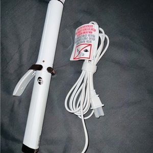 T3 CURL ID Curling Iron with T3 Rapid Heat iQ + Heat ID
1&1/4 clip barrel